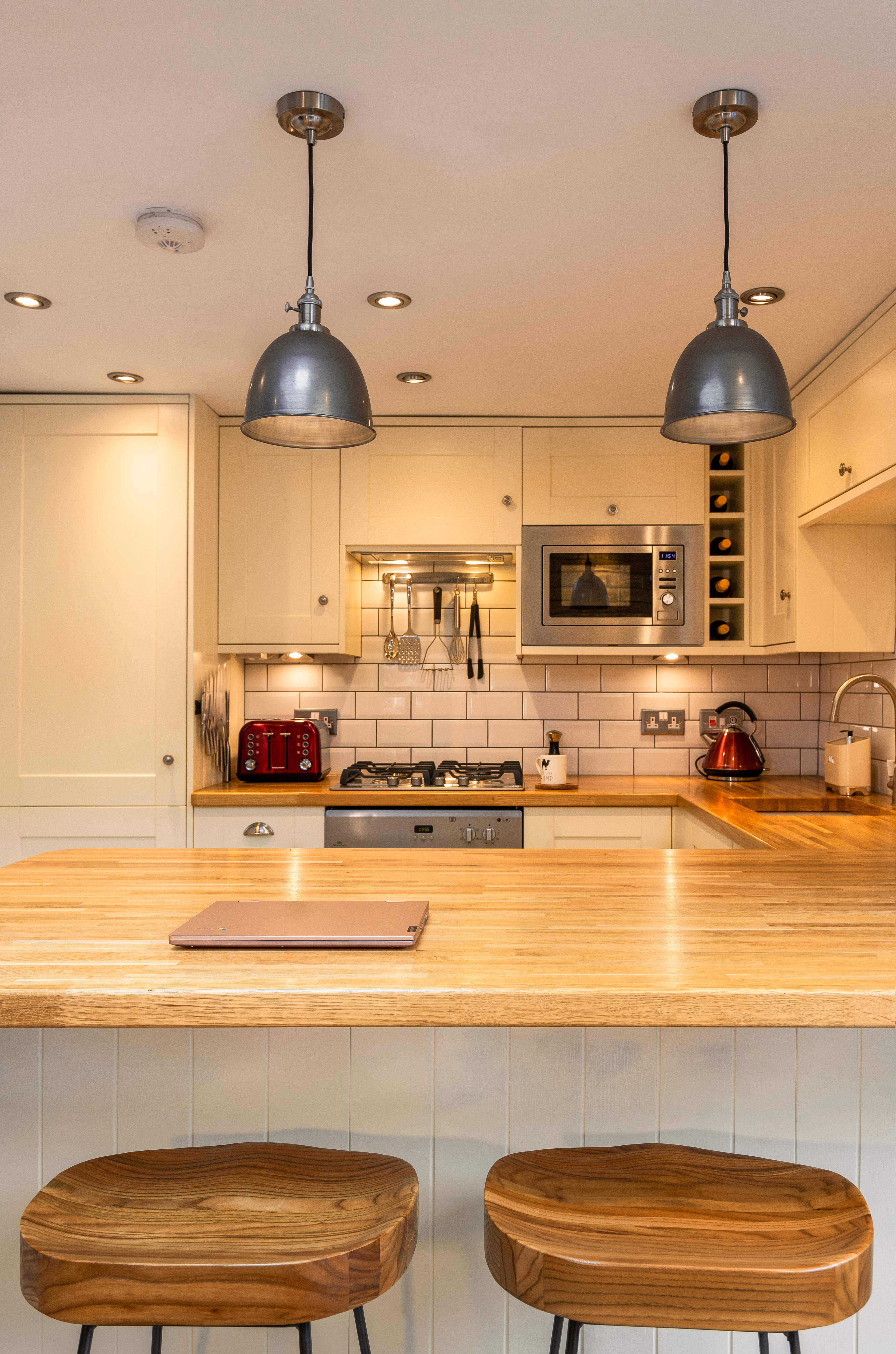 The Charlie gallery image 2