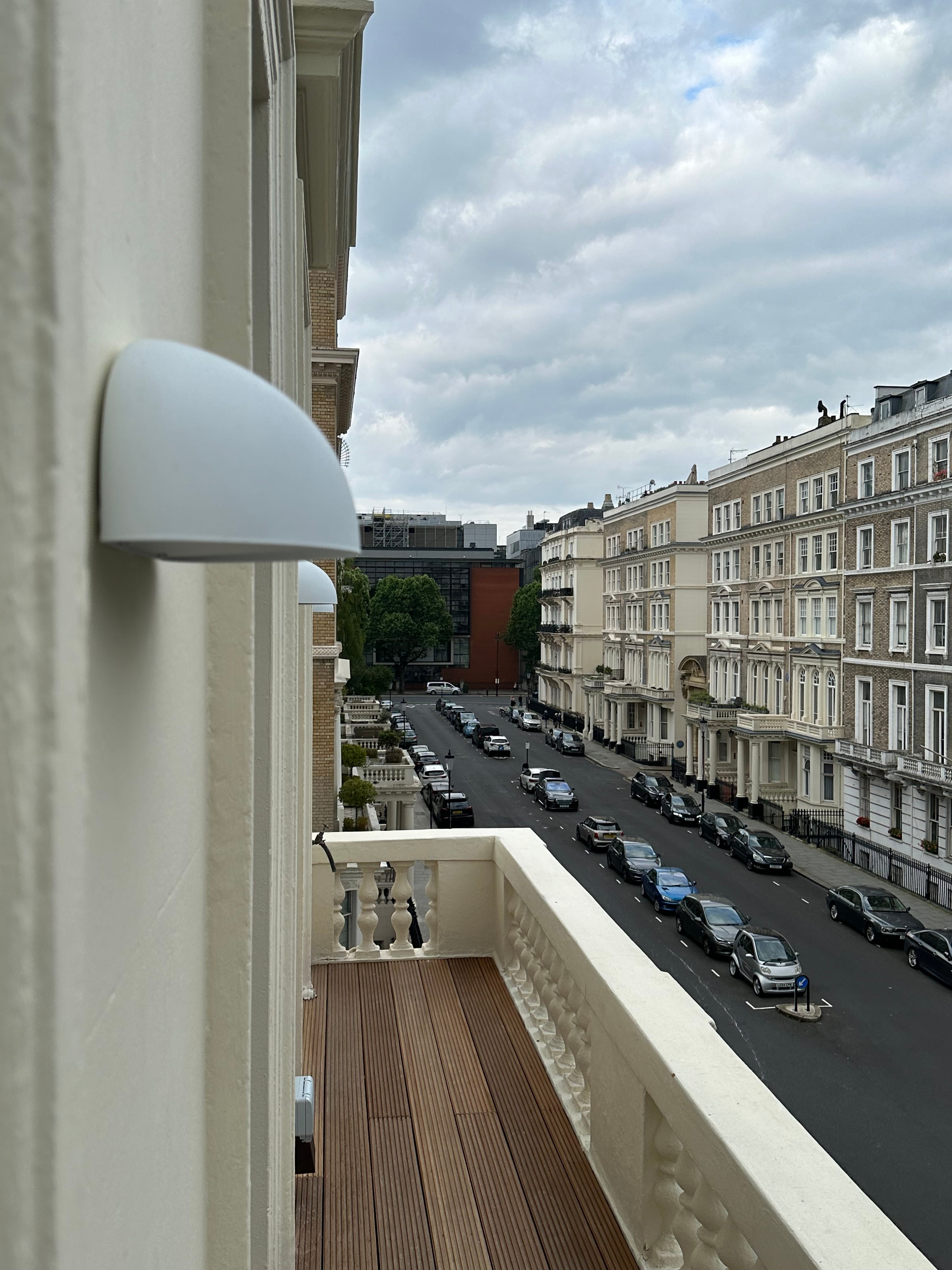 The Queens Gate Gardens gallery image 24