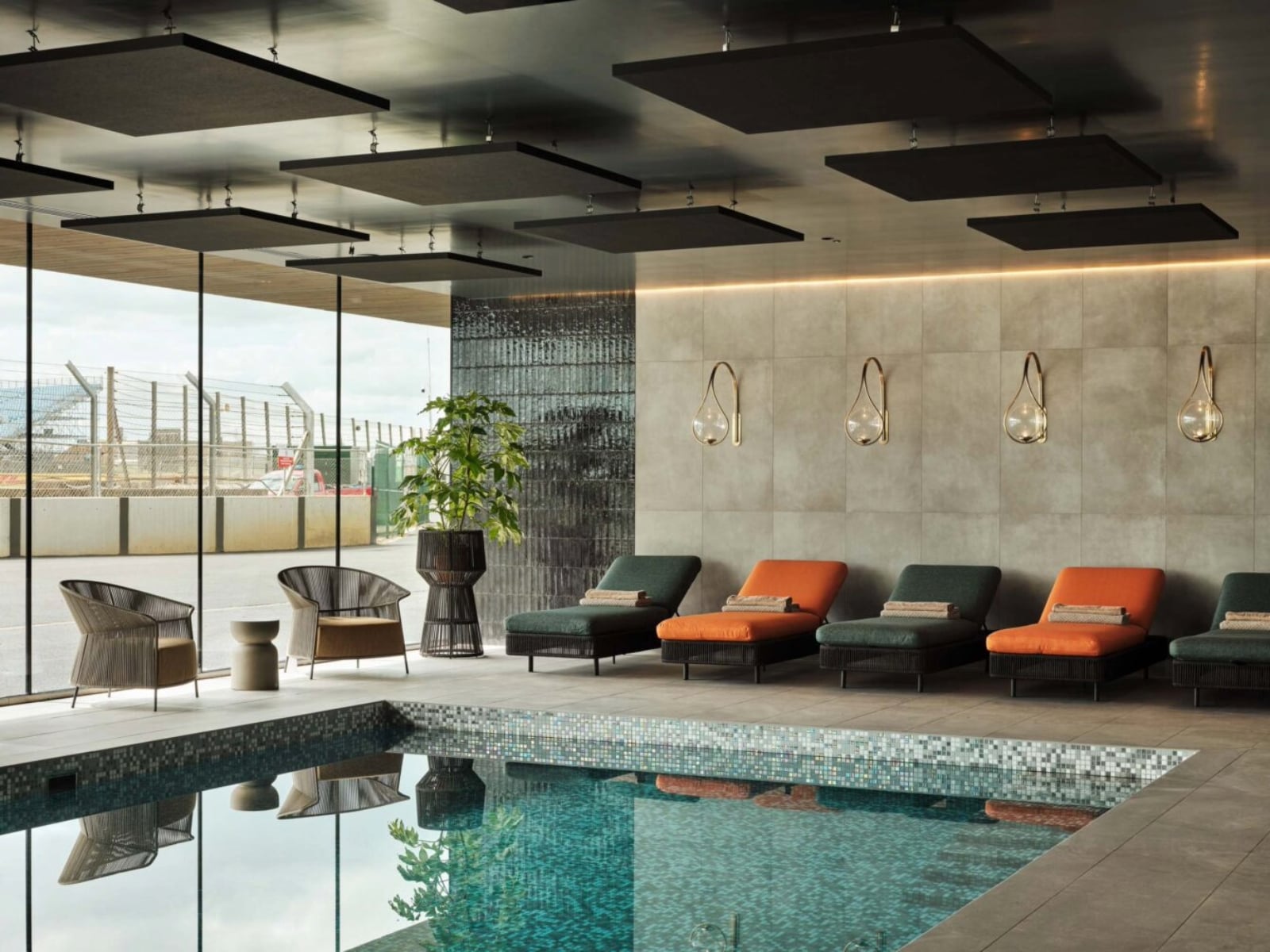 The Silverstone gallery image 3